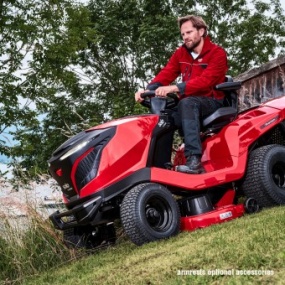 Zahradní traktor T22-105.4 HDD-A V2 Premium