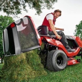 Zahradní traktor T15-95.4 HD-A Premium