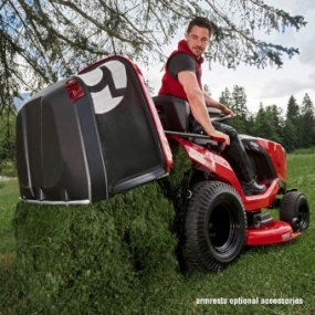 Zahradní traktor T22-105.4 HD V2 SD Premium